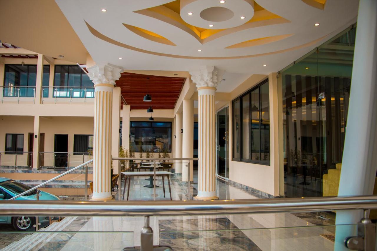 Hotel Horizon 恩德培 外观 照片