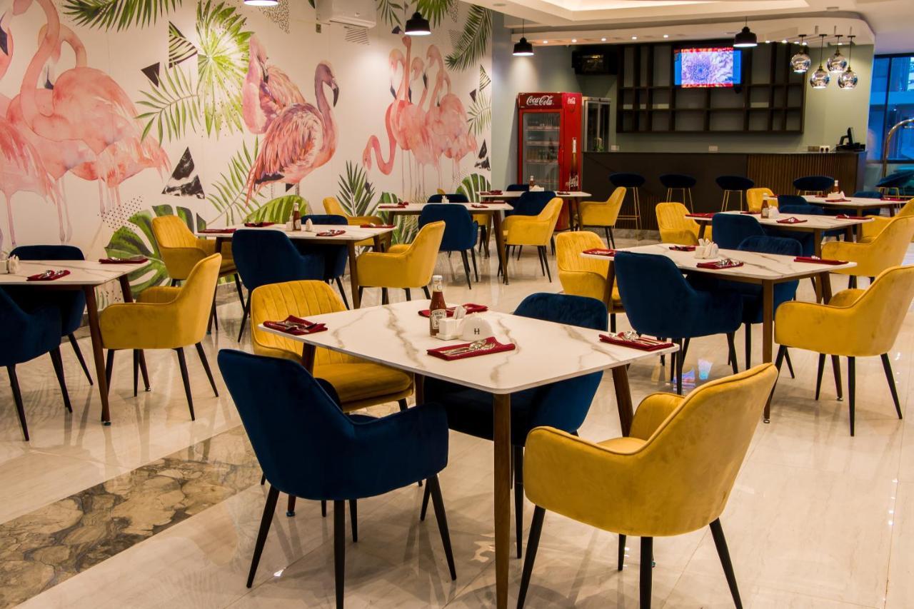 Hotel Horizon 恩德培 外观 照片