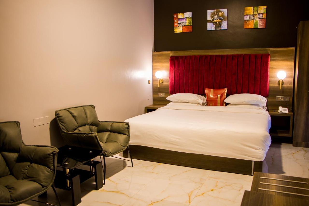 Hotel Horizon 恩德培 外观 照片