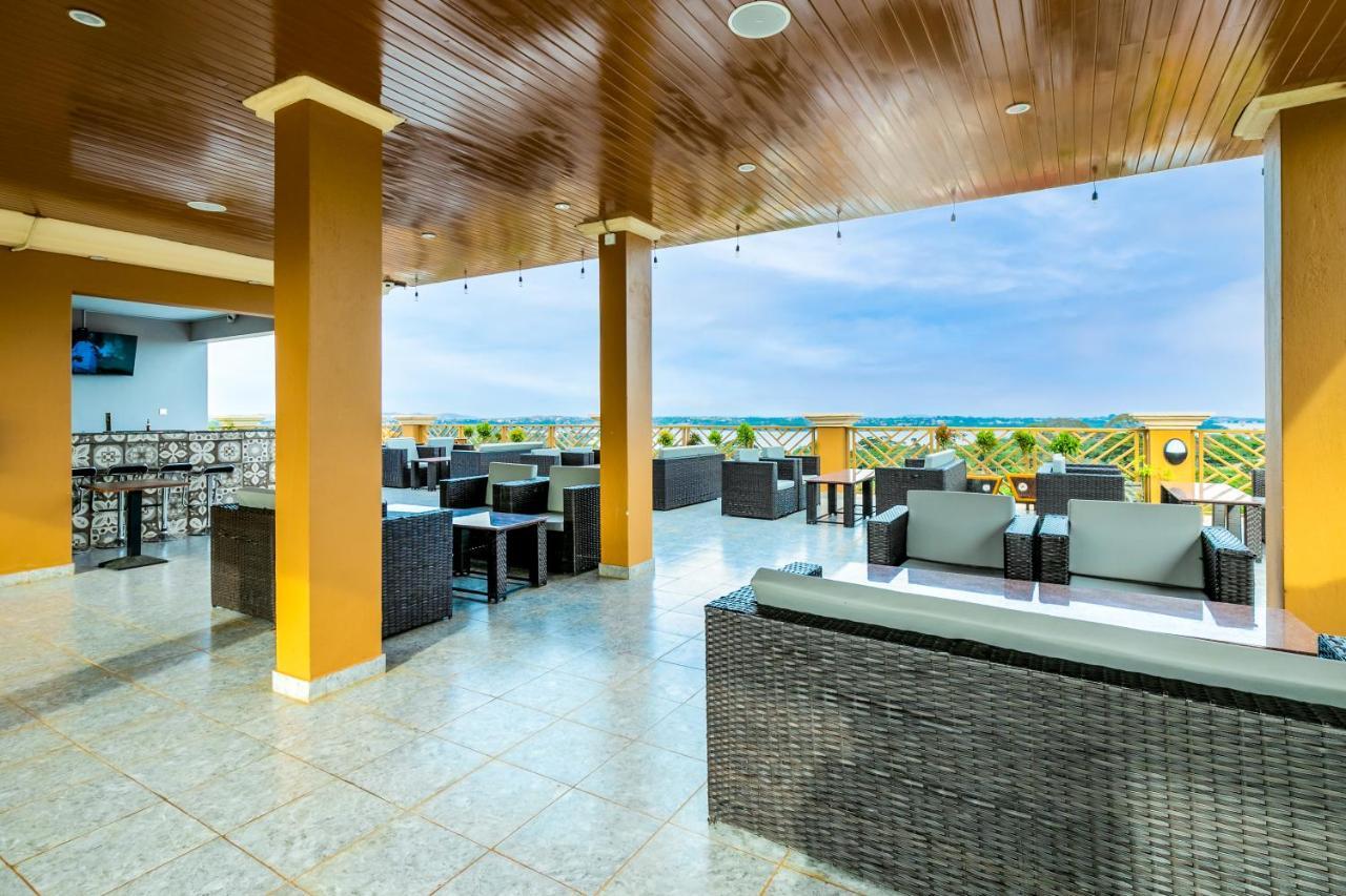 Hotel Horizon 恩德培 外观 照片